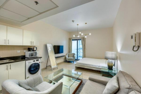 Bright studio in DIFC near the metro station